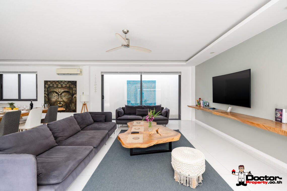 Modern 3 Bedroom Private Pool Villa in Mae Nam, Koh Samui – For Sale