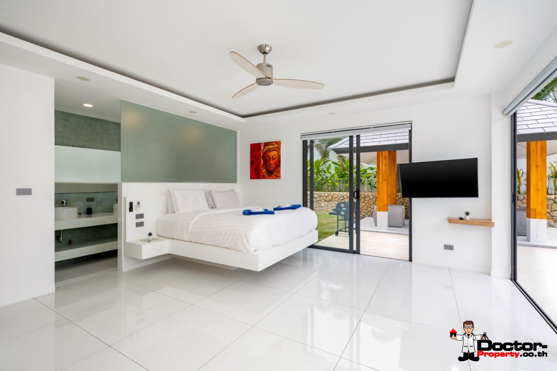 Modern 3 Bedroom Private Pool Villa in Mae Nam, Koh Samui – For Sale