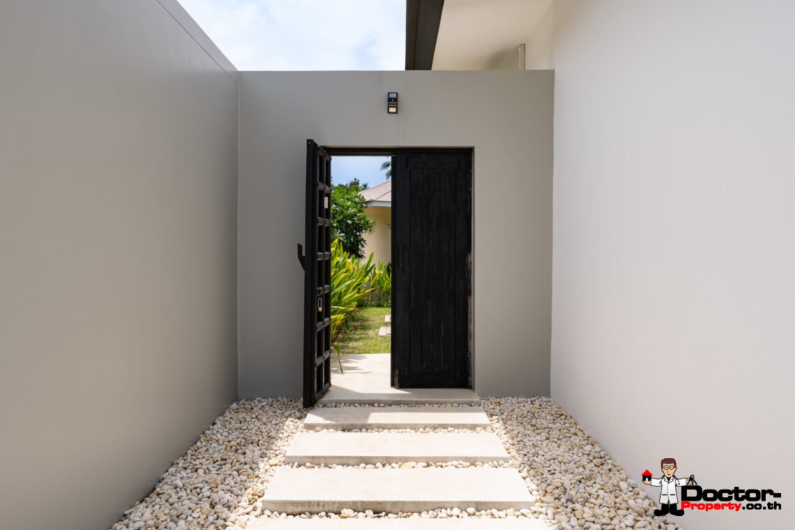 Modern 3 Bedroom Private Pool Villa in Mae Nam, Koh Samui – For Sale