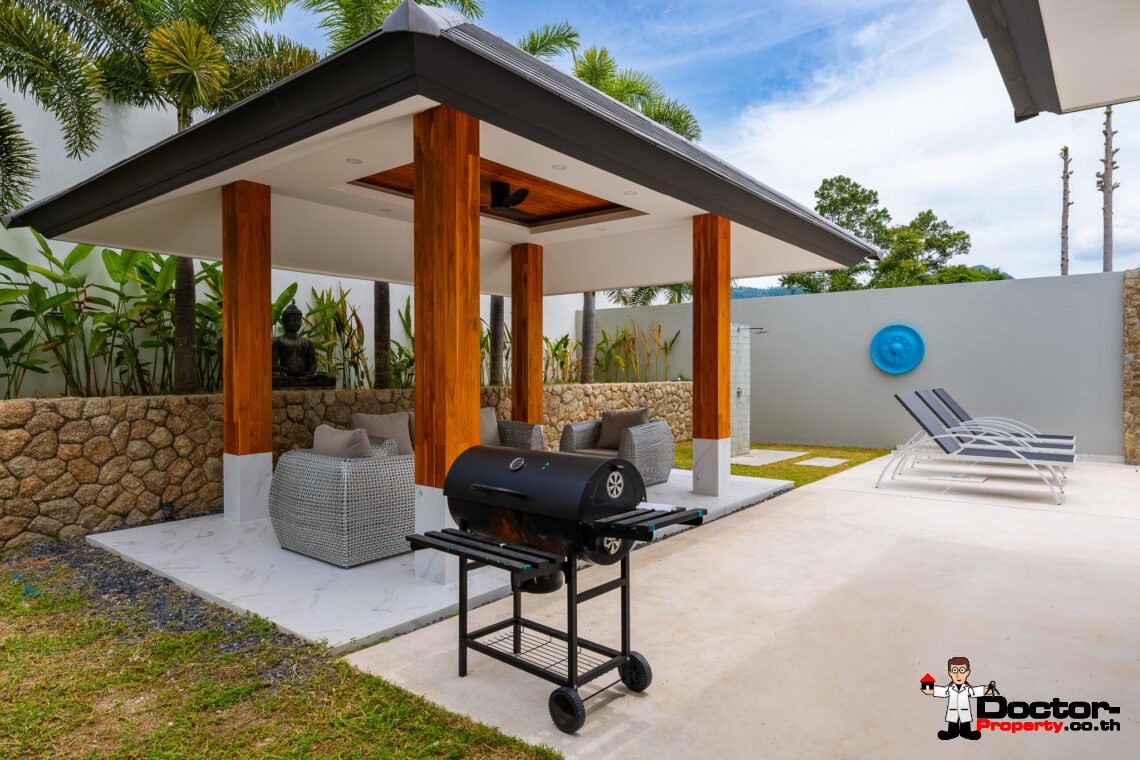 Modern 3 Bedroom Private Pool Villa in Mae Nam, Koh Samui – For Sale