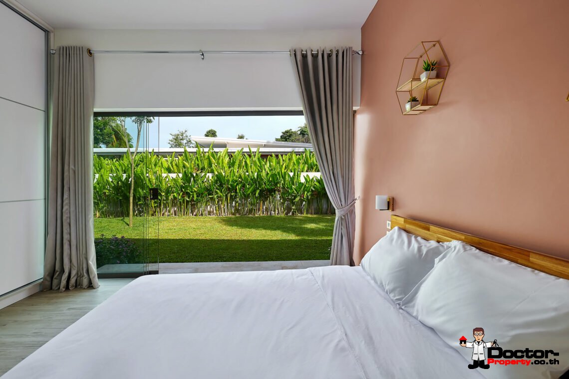 Modern 4 Bedroom with Spacious Garden in Bang Kao, Koh Samui – For Sale