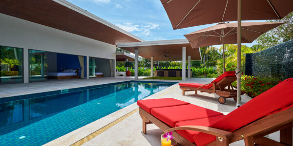 Modern 4 Bedroom with Spacious Garden in Bang Kao, Koh Samui – For Sale