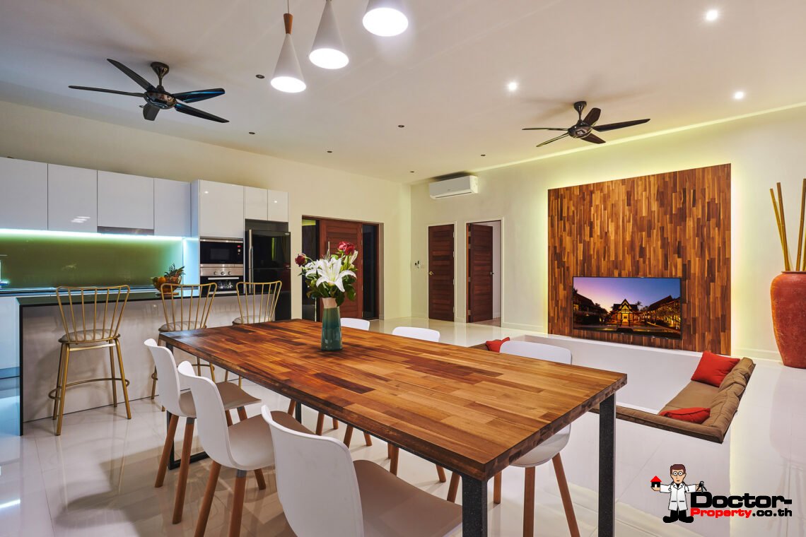 Modern 4 Bedroom with Spacious Garden in Bang Kao, Koh Samui – For Sale