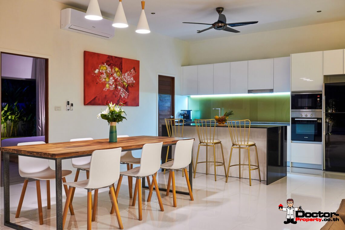 Modern 4 Bedroom with Spacious Garden in Bang Kao, Koh Samui – For Sale