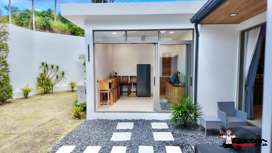 Modern 5 Bedroom Pool Villa in Lamai, Koh Samui – For Sale