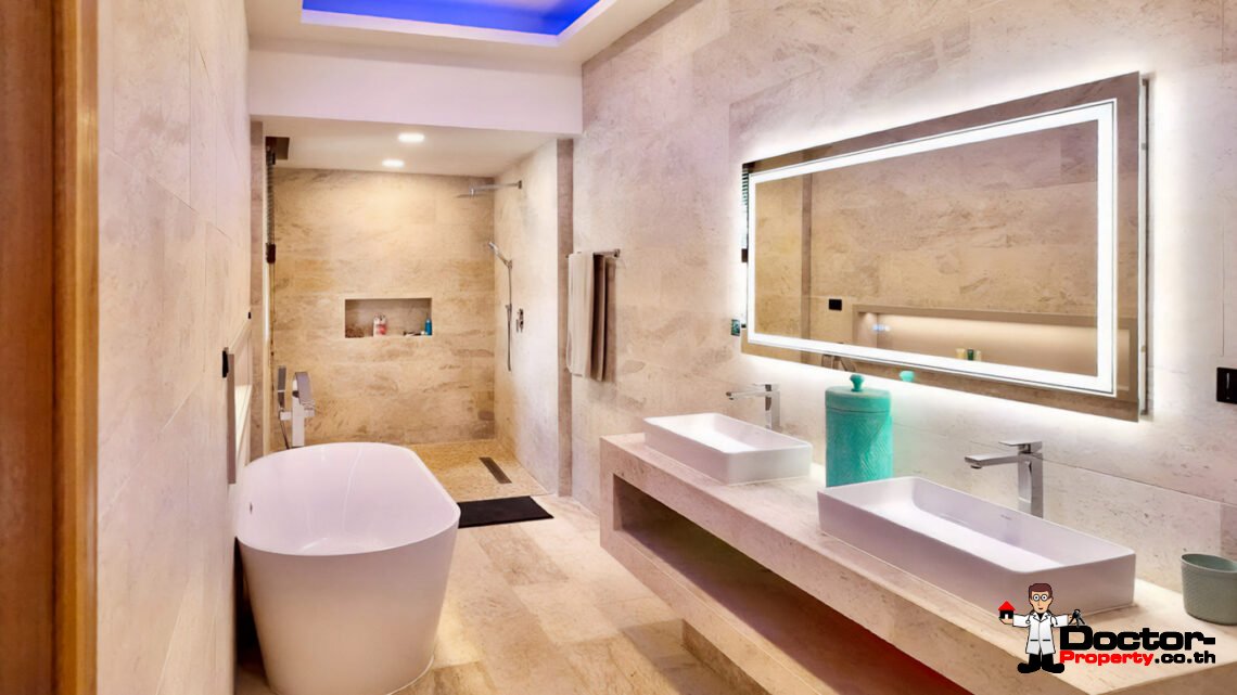 Modern 5 Bedroom Pool Villa in Lamai, Koh Samui – For Sale