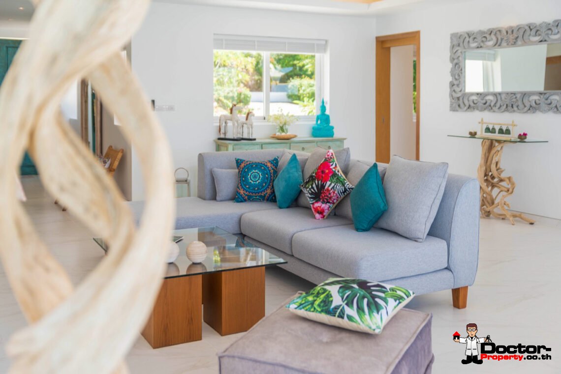 4 Bedroom Pool Villa with Sea View in Chaweng Noi, Koh Samui – For Sale