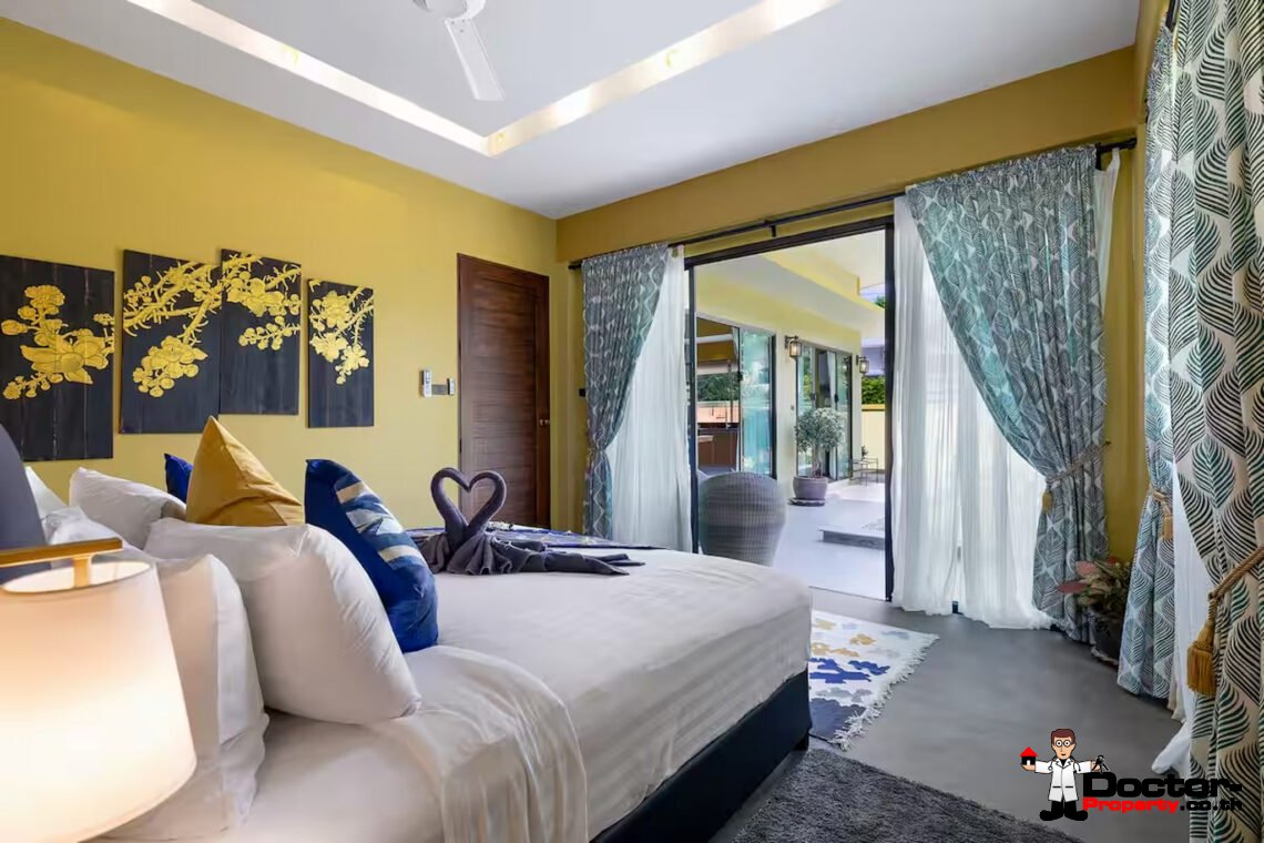 Tropical 3 Bedroom Pool Villa in Laem Sor, Koh Samui – For Sale