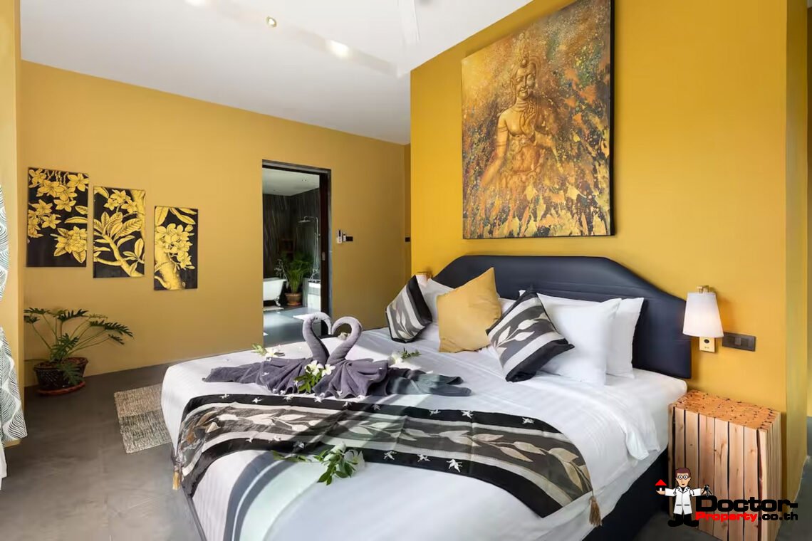 Tropical 3 Bedroom Pool Villa in Laem Sor, Koh Samui – For Sale