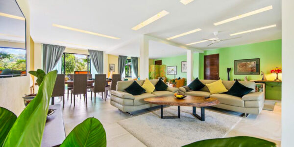 Spacious 4 Bedroom Pool Villa in Laem Sor, Koh Samui – For Sale