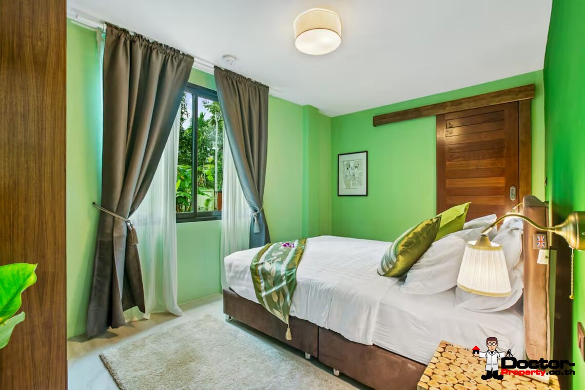 Spacious 4 Bedroom Pool Villa in Laem Sor, Koh Samui – For Sale