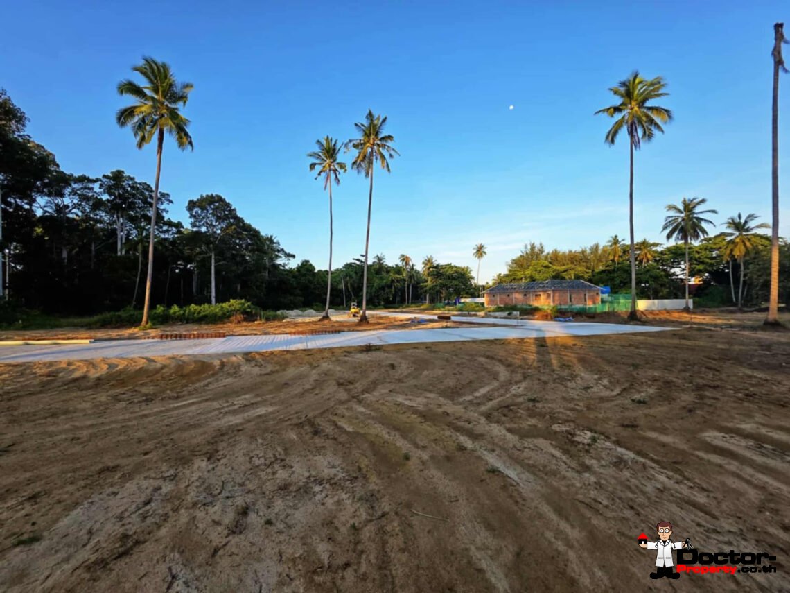 Land Next to the Beach in Laem Sor, Koh Samui – For Sale