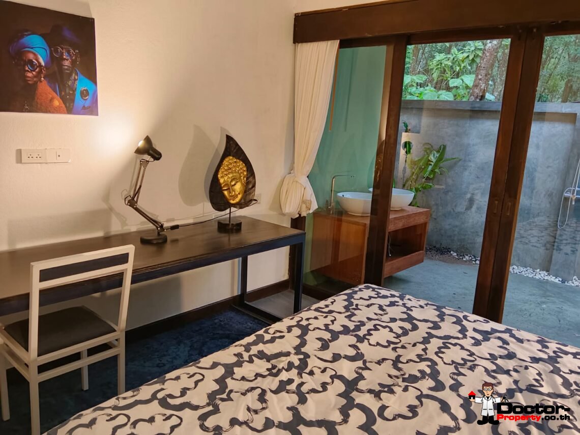 3 Bedroom Pool Villa in Laem Sor, Koh Samui – For Sale