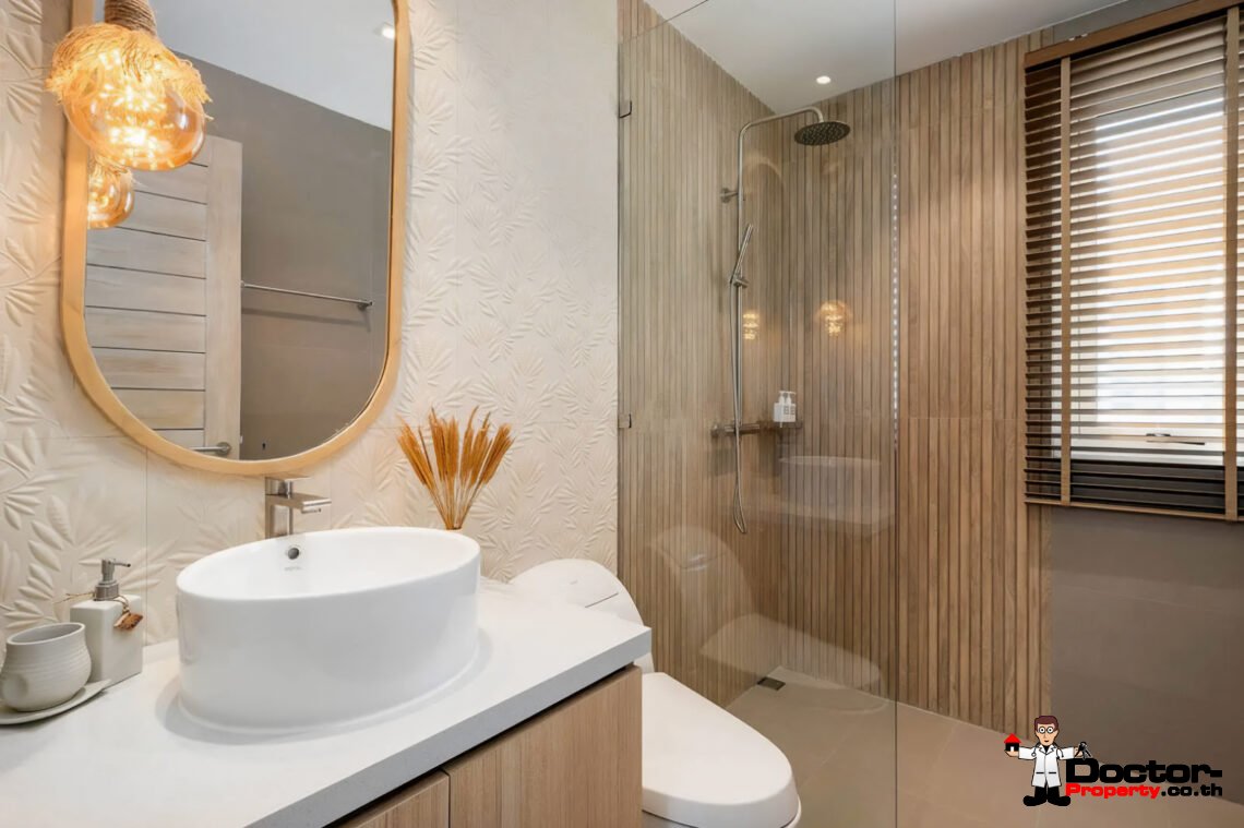 Modern 4 Bedroom Pool Villa with Sea View in Plai Laem, Koh Samui – For Sale