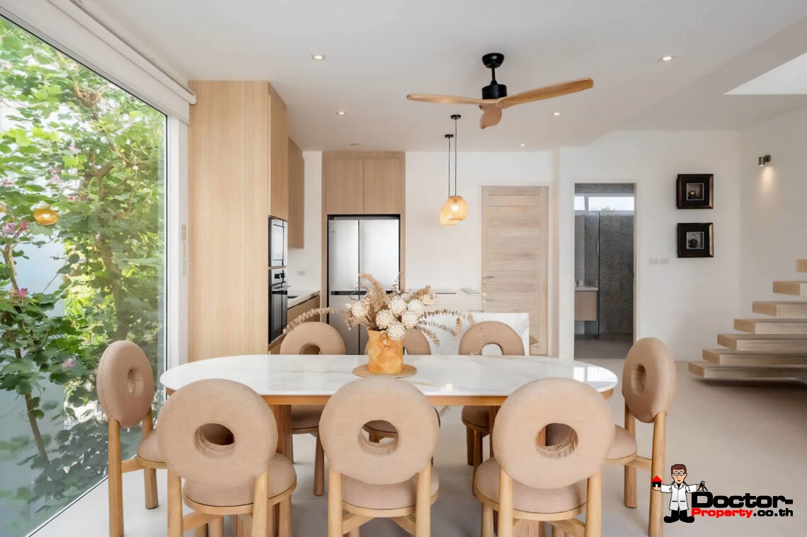 Modern 4 Bedroom Pool Villa with Sea View in Plai Laem, Koh Samui – For Sale