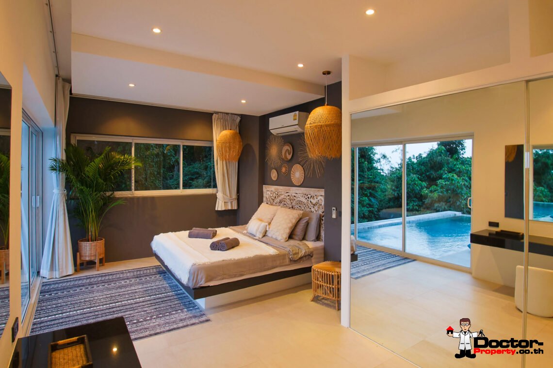 2 Bedroom Pool Villa with Partial Sea View in Chaweng, Koh Samui – For Sale