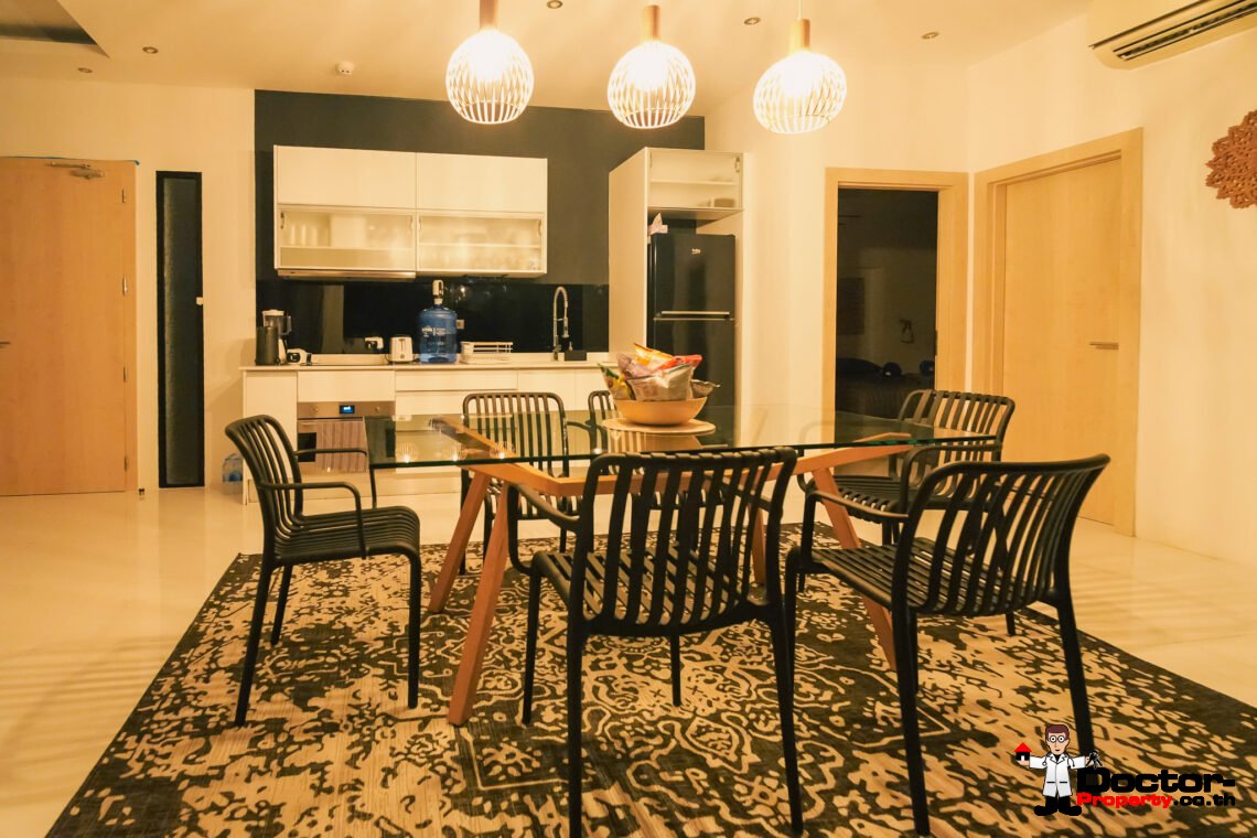 4 Bedroom Pool Villa with Partial Sea View in Chaweng, Koh Samui – For Sale