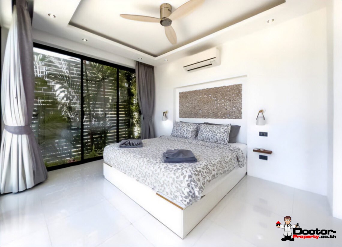 4 Bedroom Pool Villa with Partial Sea View in Chaweng, Koh Samui – For Sale