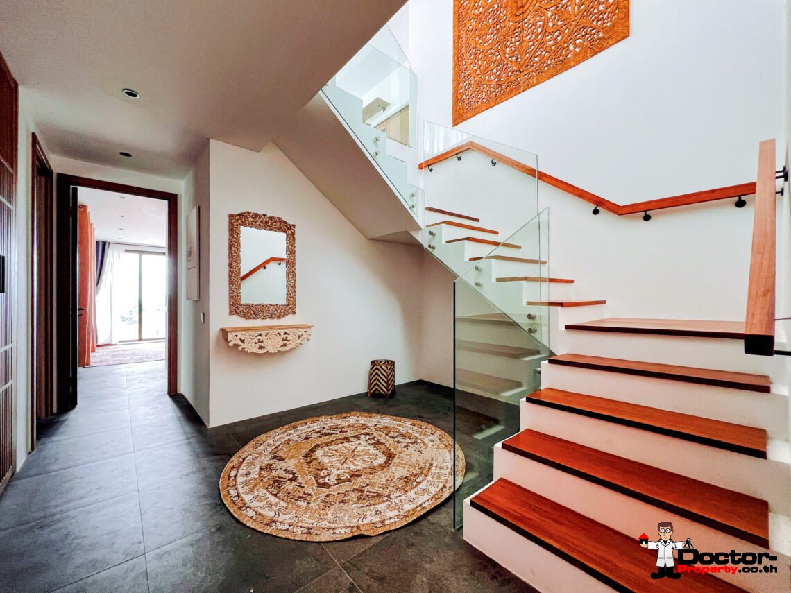 4 Bedroom Pool Villa with Partial Sea View in Plai Laem, Koh Samui – For Sale