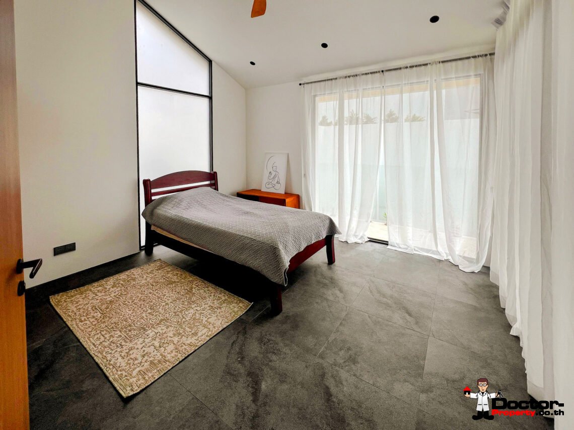 4 Bedroom Pool Villa with Partial Sea View in Plai Laem, Koh Samui – For Sale