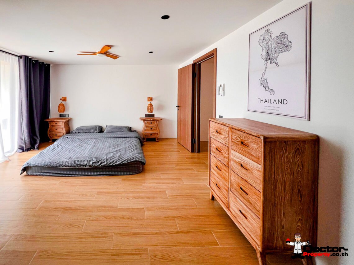 4 Bedroom Pool Villa with Partial Sea View in Plai Laem, Koh Samui – For Sale