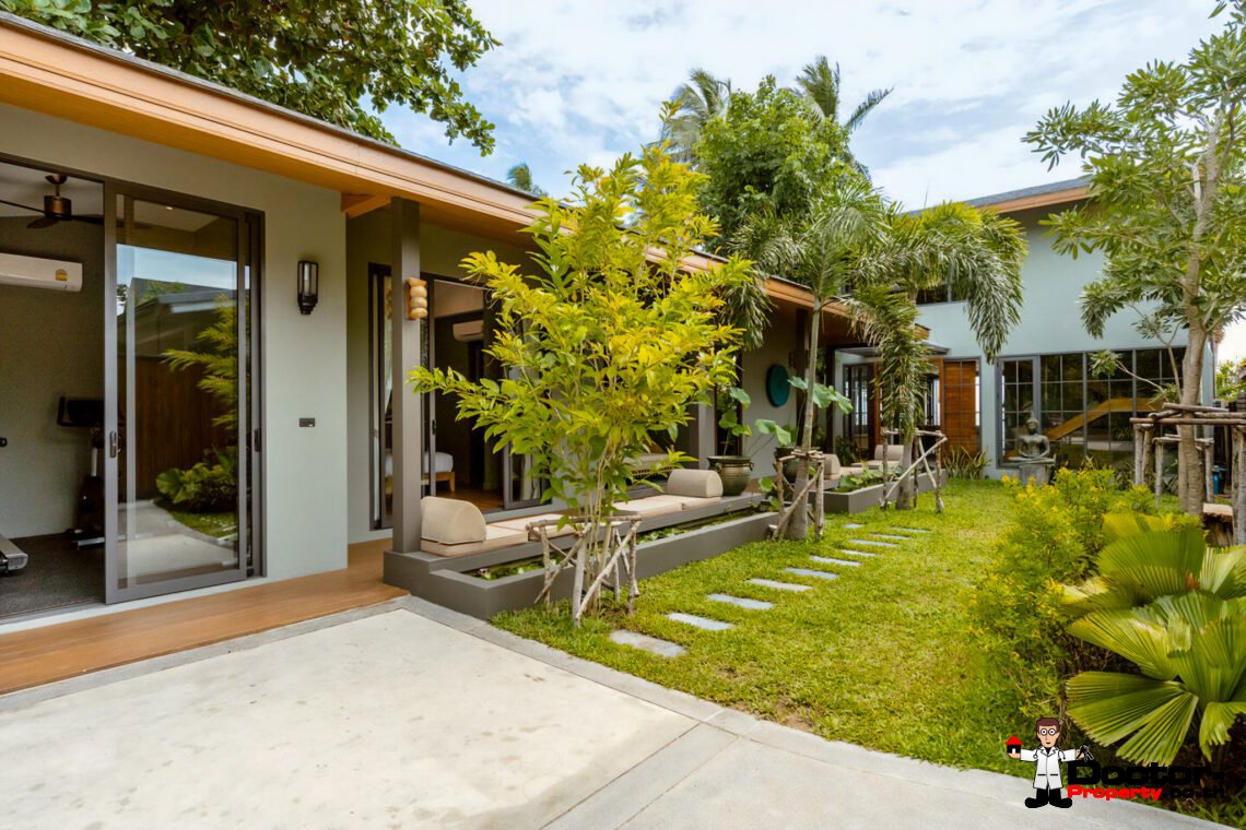 Luxury 5 Bedroom Beachfront Villa in Bang Makham, Koh Samui – For Sale