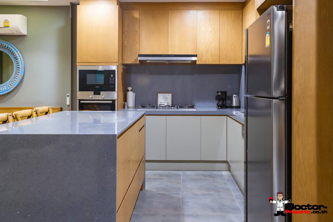 Luxury 5 Bedroom Beachfront Villa in Bang Makham, Koh Samui – For Sale