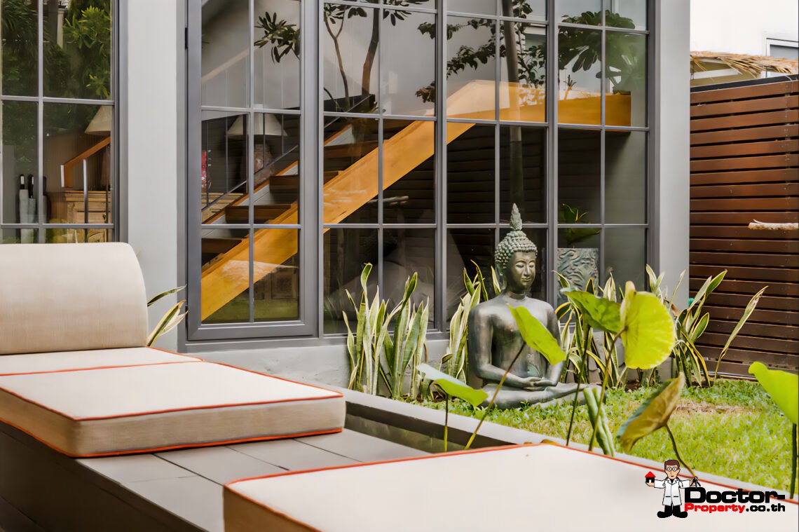 Luxury 5 Bedroom Beachfront Villa in Bang Makham, Koh Samui – For Sale