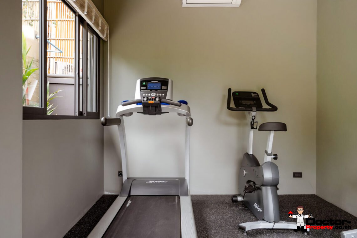 Luxury 5 Bedroom Beachfront Villa in Bang Makham, Koh Samui – For Sale