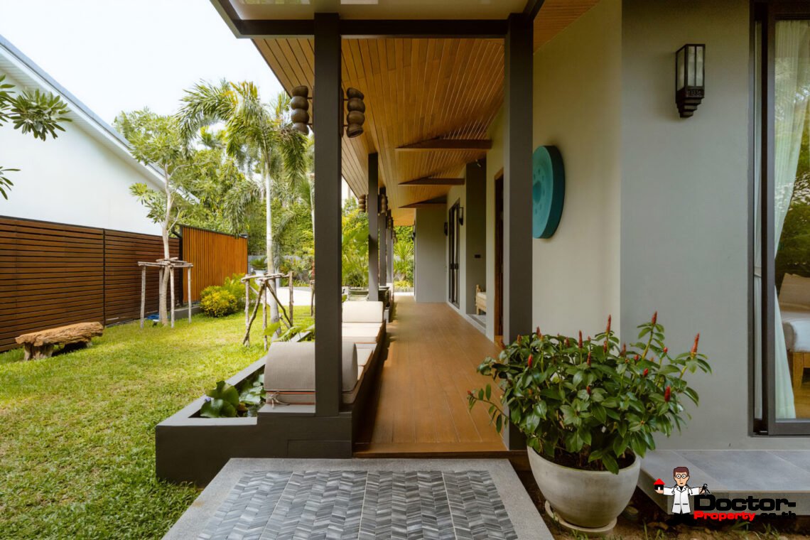 Luxury 5 Bedroom Beachfront Villa in Bang Makham, Koh Samui – For Sale