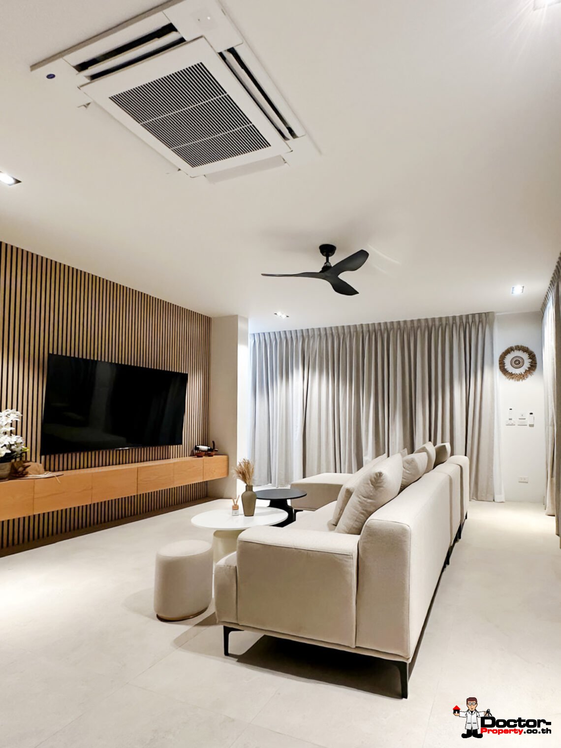 3 Bedroom Pool Villa in Bo Phut, Koh Samui – For Sale