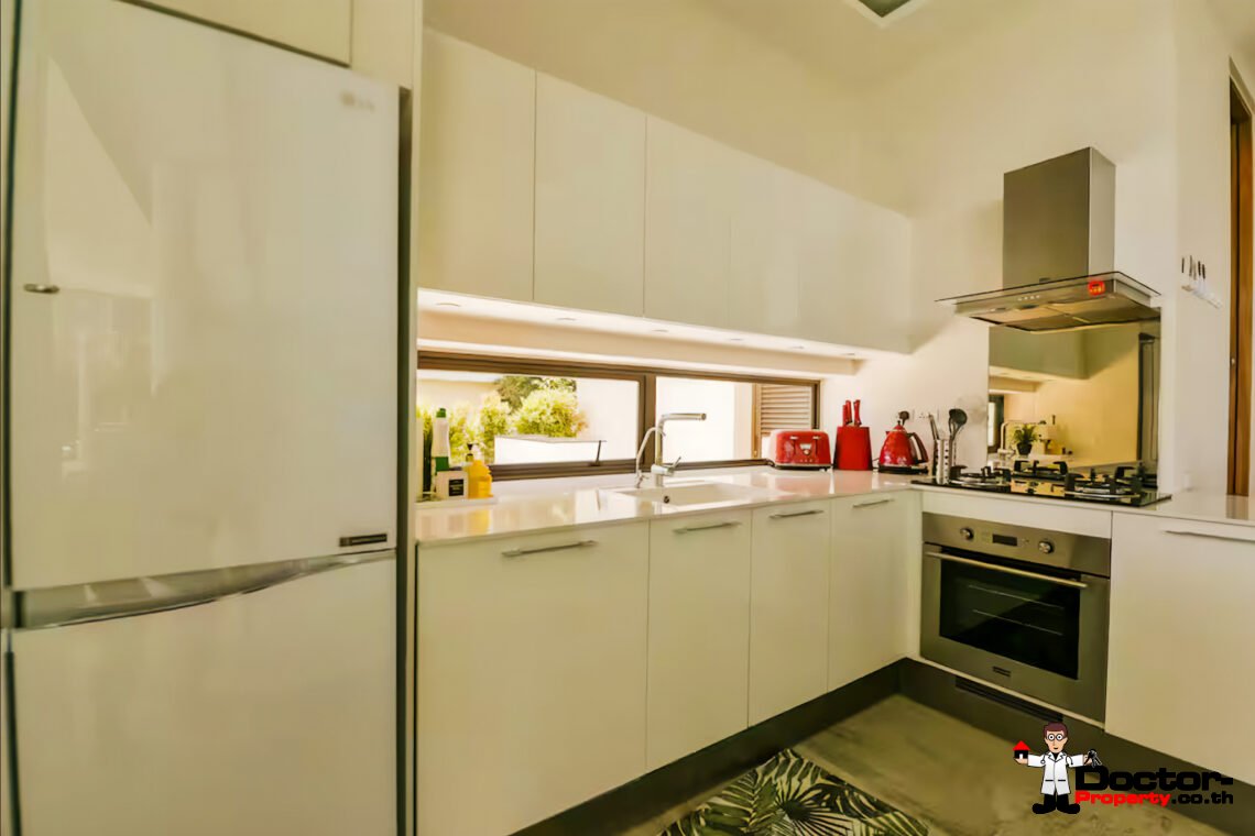 Luxury 4 Bedroom Pool Villa with Sea View in Plai Laem, Koh Samui – For Sale