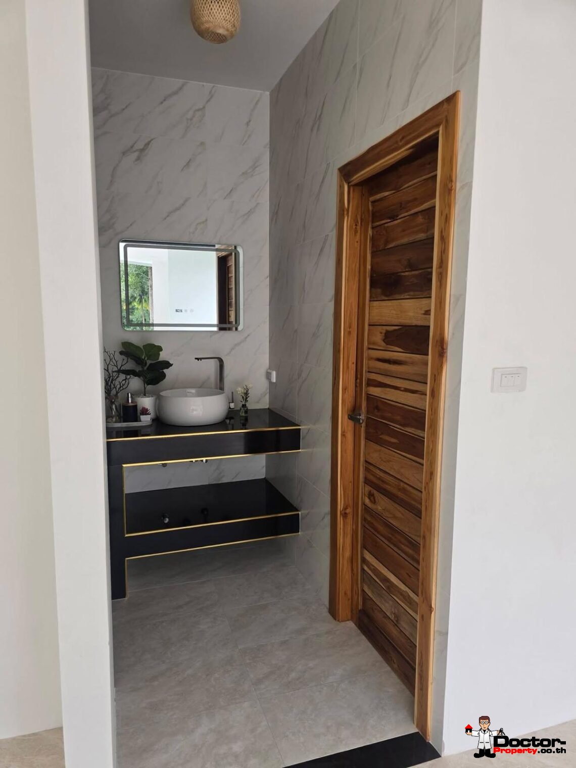 Tropical 3 Bedroom Pool Villa in Na Mueang, Koh Samui – For Sale