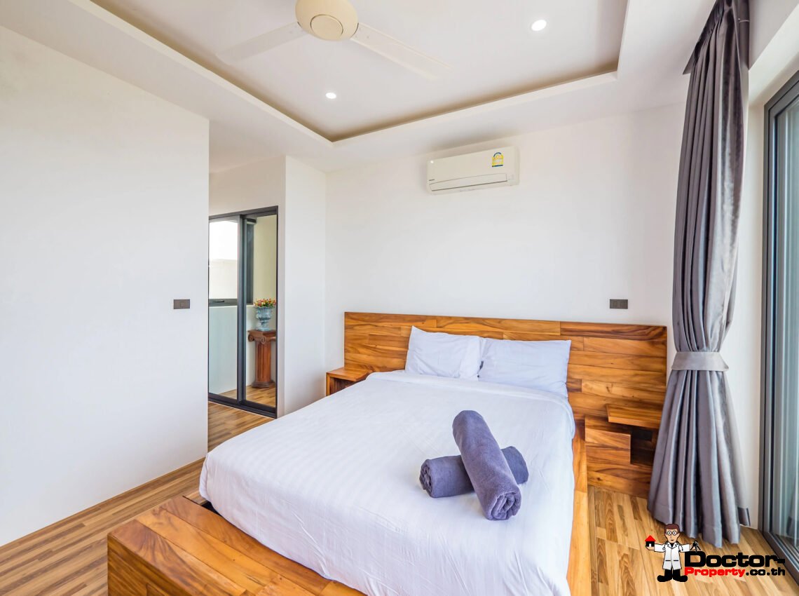 Two Pool Villa 5 Bedroom with Sea View in Hua Thanon, Koh Samui – For Sale