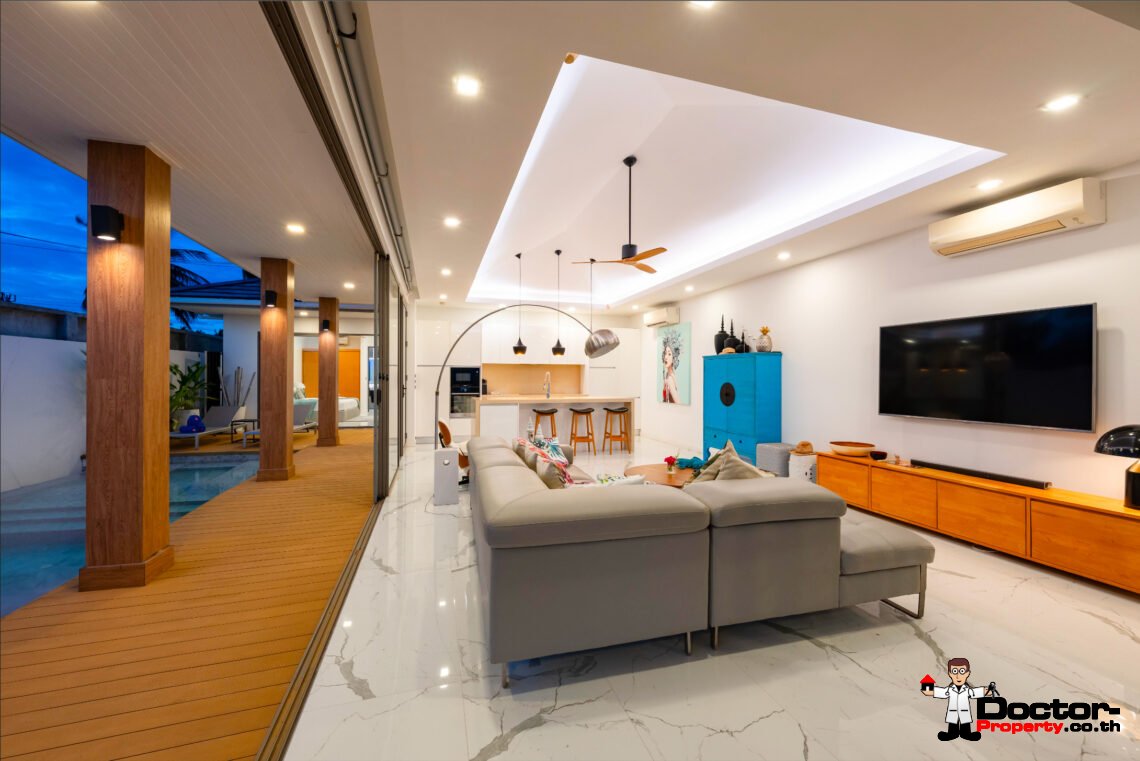 3 Bedroom Beachfront Villa in Bang Kao, Koh Samui – For Sale