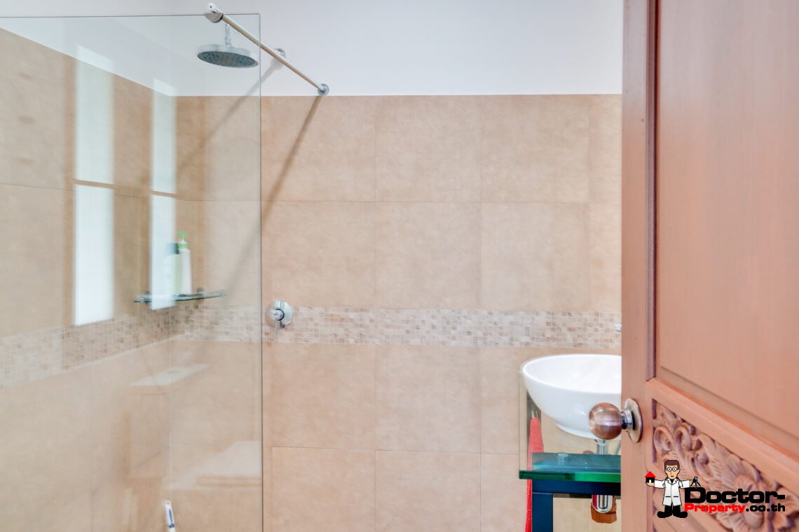 4 Bed Pool Villa with Sea View – Taling Ngam, Koh Samui – For Sale