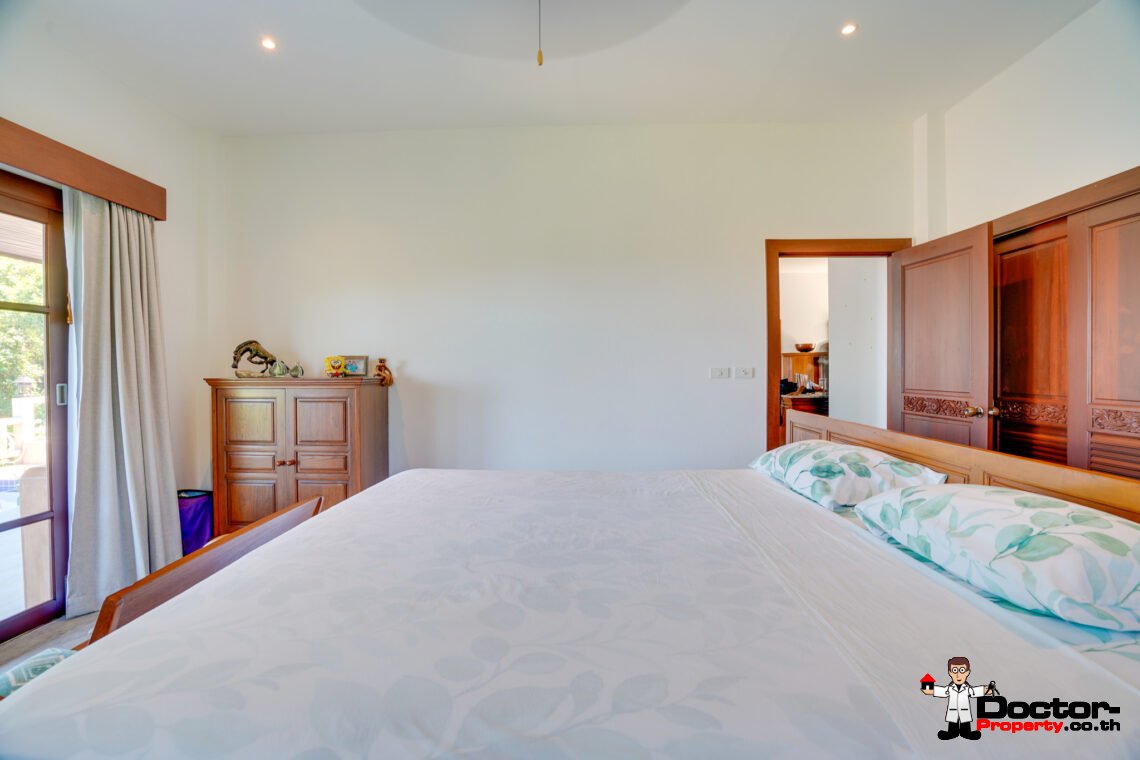 4 Bed Pool Villa with Sea View – Taling Ngam, Koh Samui – For Sale