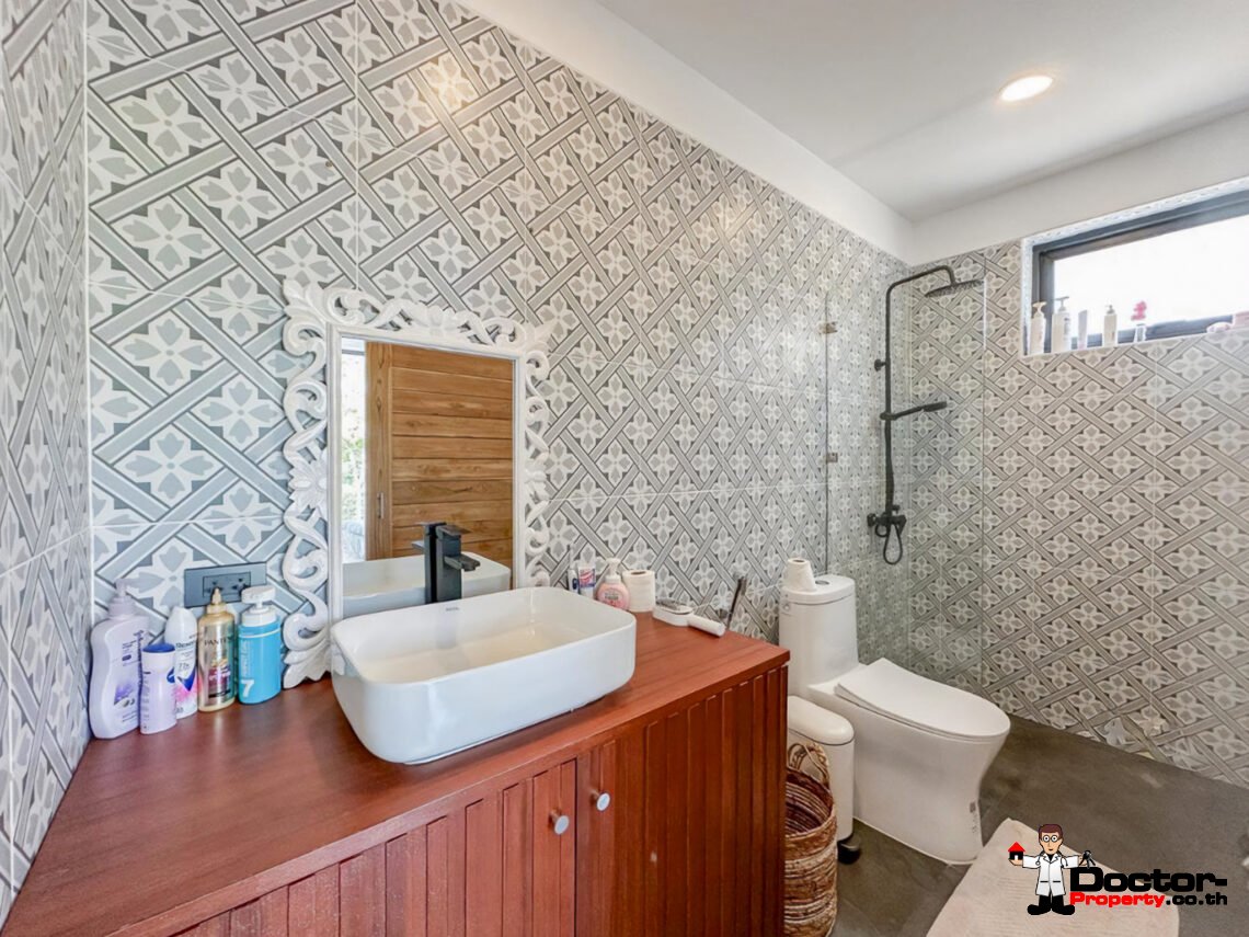 3 Bedroom Pool Villa with Partial Sea View in Lamai, Koh Samui – For Sale