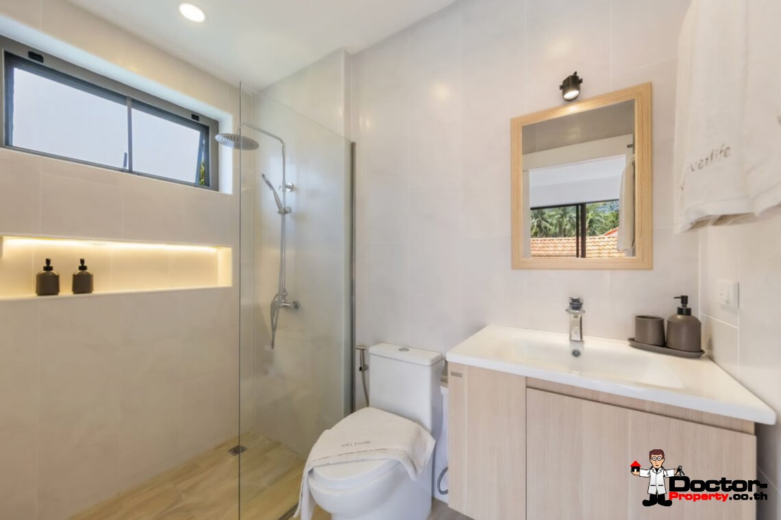 Tropical 3 Bedroom Pool Villa in Lamai, Koh Samui – For Sale