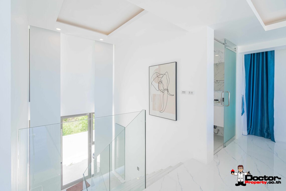 Modern 3 Bedroom Pool Villa with Sea View in Chaweng Noi, Koh Samui – For Sale