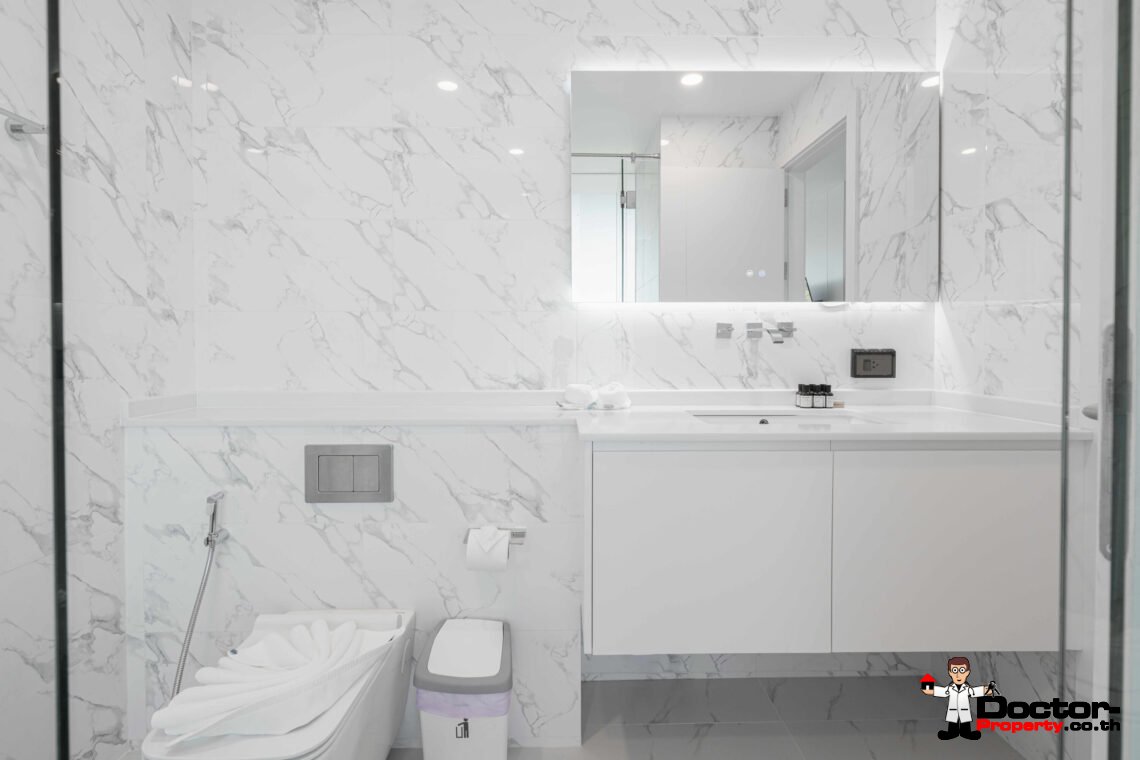 Modern 3 Bedroom Pool Villa with Sea View in Chaweng Noi, Koh Samui – For Sale