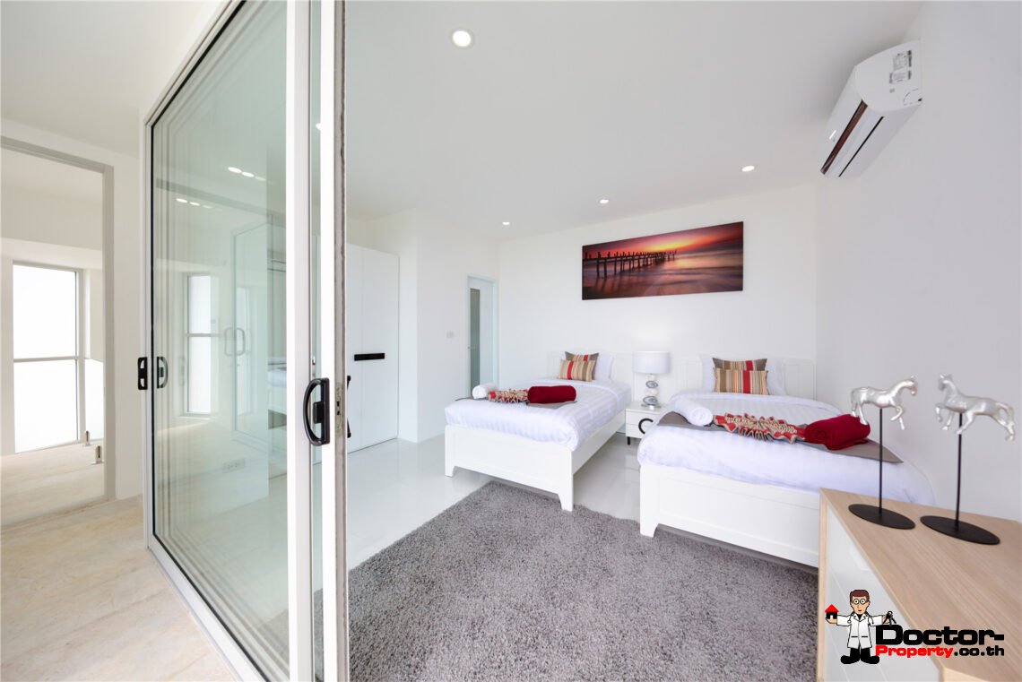 Modern 3 Bedroom Pool Villa with Sea View in Chaweng Noi, Koh Samui – For Sale