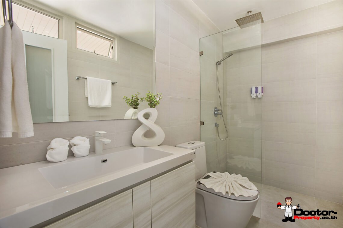 Modern 3 Bedroom Pool Villa with Sea View in Chaweng Noi, Koh Samui – For Sale