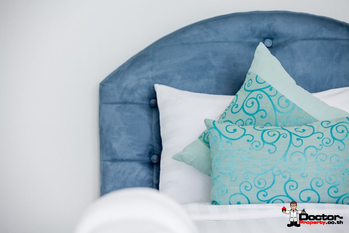 3 Bedroom Pool Villa with Sea View in Chaweng Noi, Koh Samui – For Sale