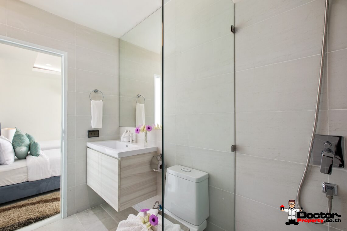 3 Bedroom Pool Villa with Sea View in Chaweng Noi, Koh Samui – For Sale