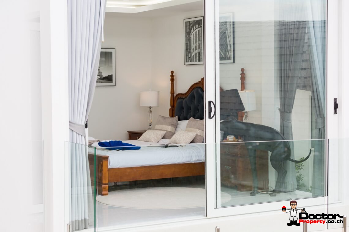 Modern 3 Bedroom Pool Villa with Sea View in Chaweng Noi, Koh Samui – For Sale