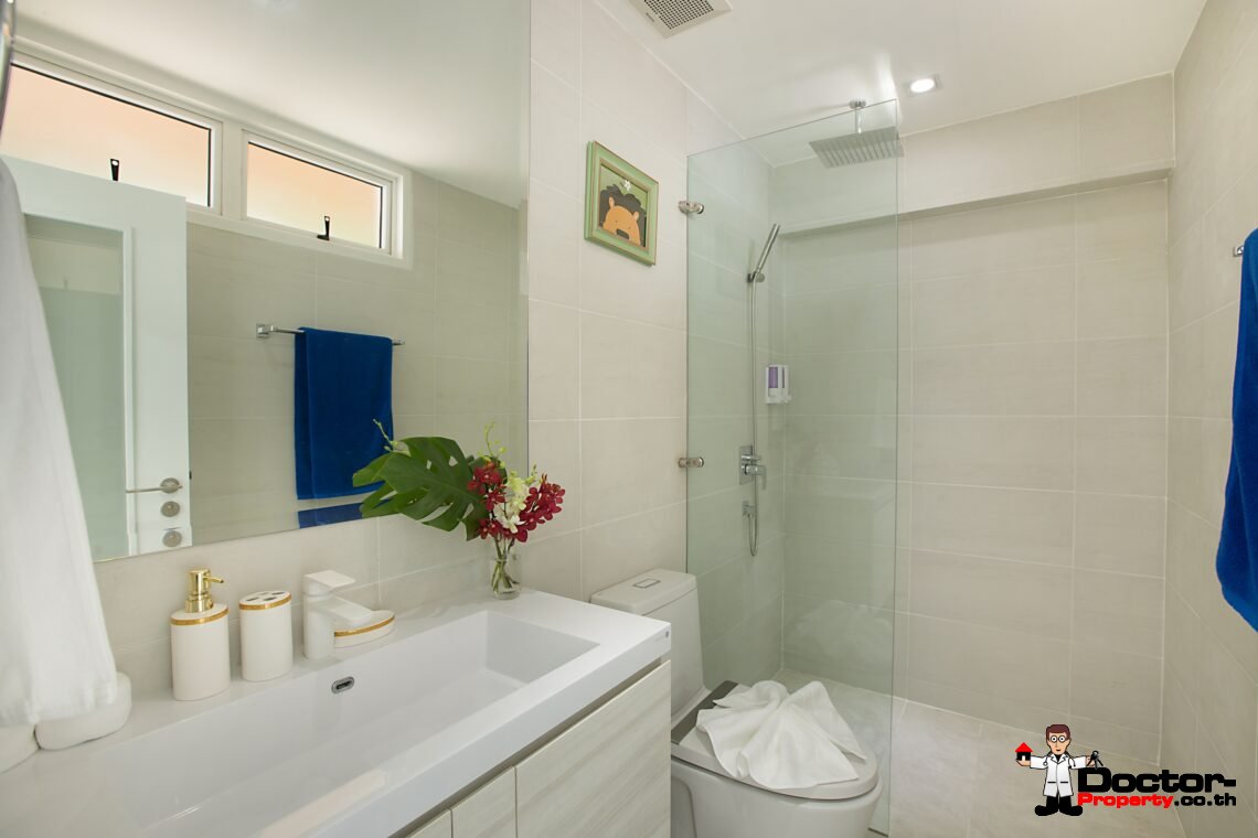 Modern 3 Bedroom Pool Villa with Sea View in Chaweng Noi, Koh Samui – For Sale