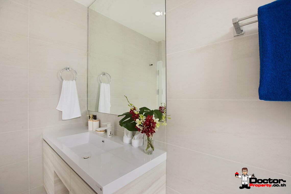 Modern 3 Bedroom Pool Villa with Sea View in Chaweng Noi, Koh Samui – For Sale