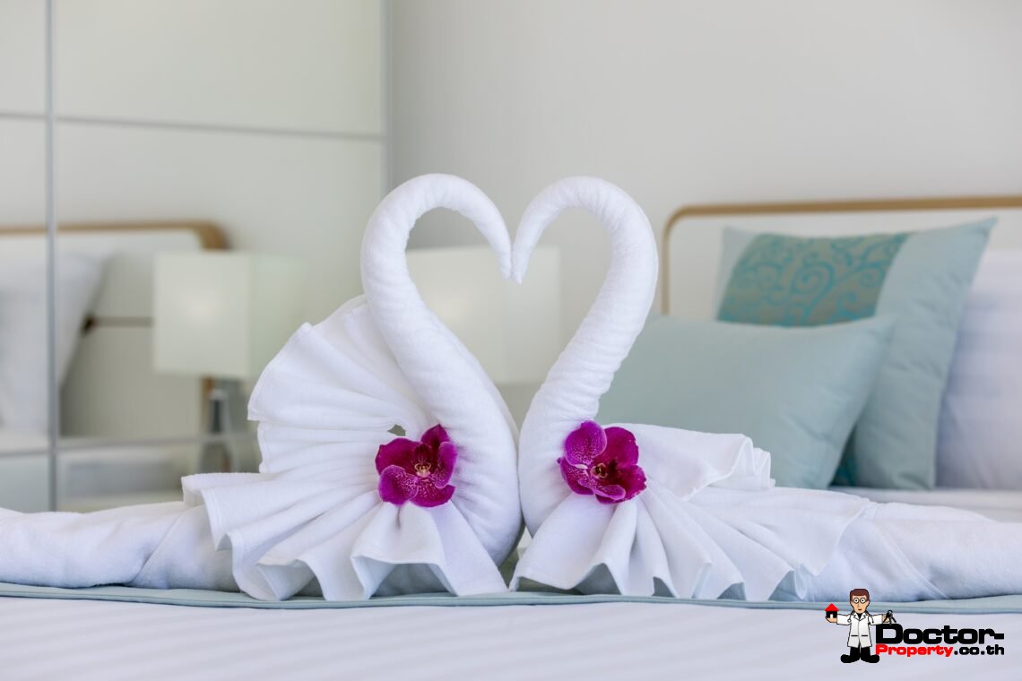 Modern 3 Bedroom Pool Villa with Sea View in Chaweng Noi, Koh Samui – For Sale