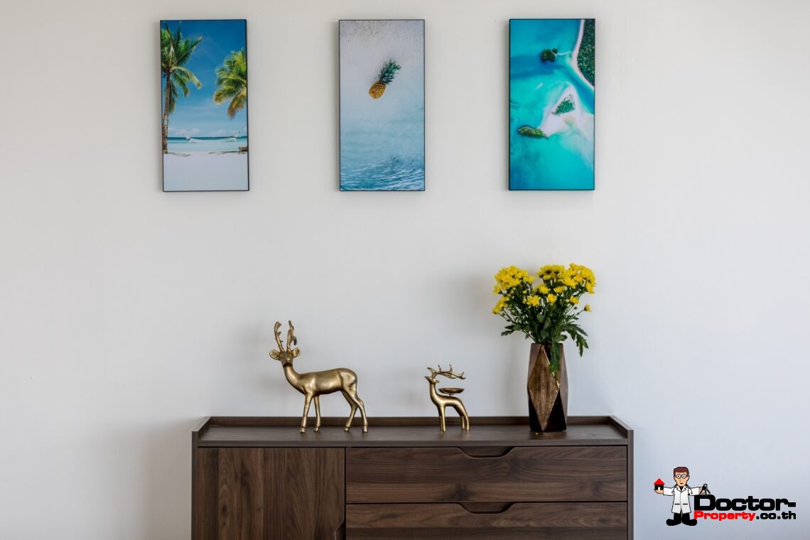 Modern 4 Bedroom Pool Villa with Sea View in Chaweng Noi, Koh Samui – For Sale